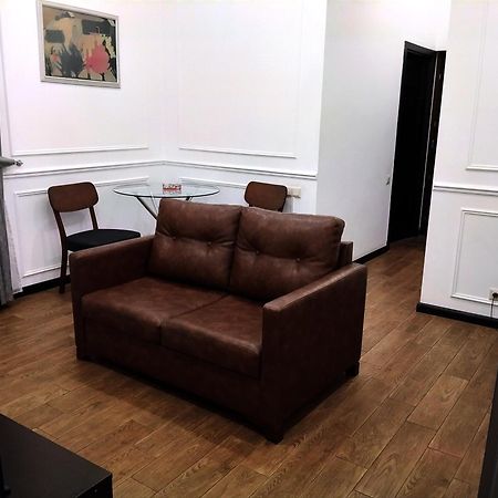 Boutique Living Hotel Jereván Kültér fotó