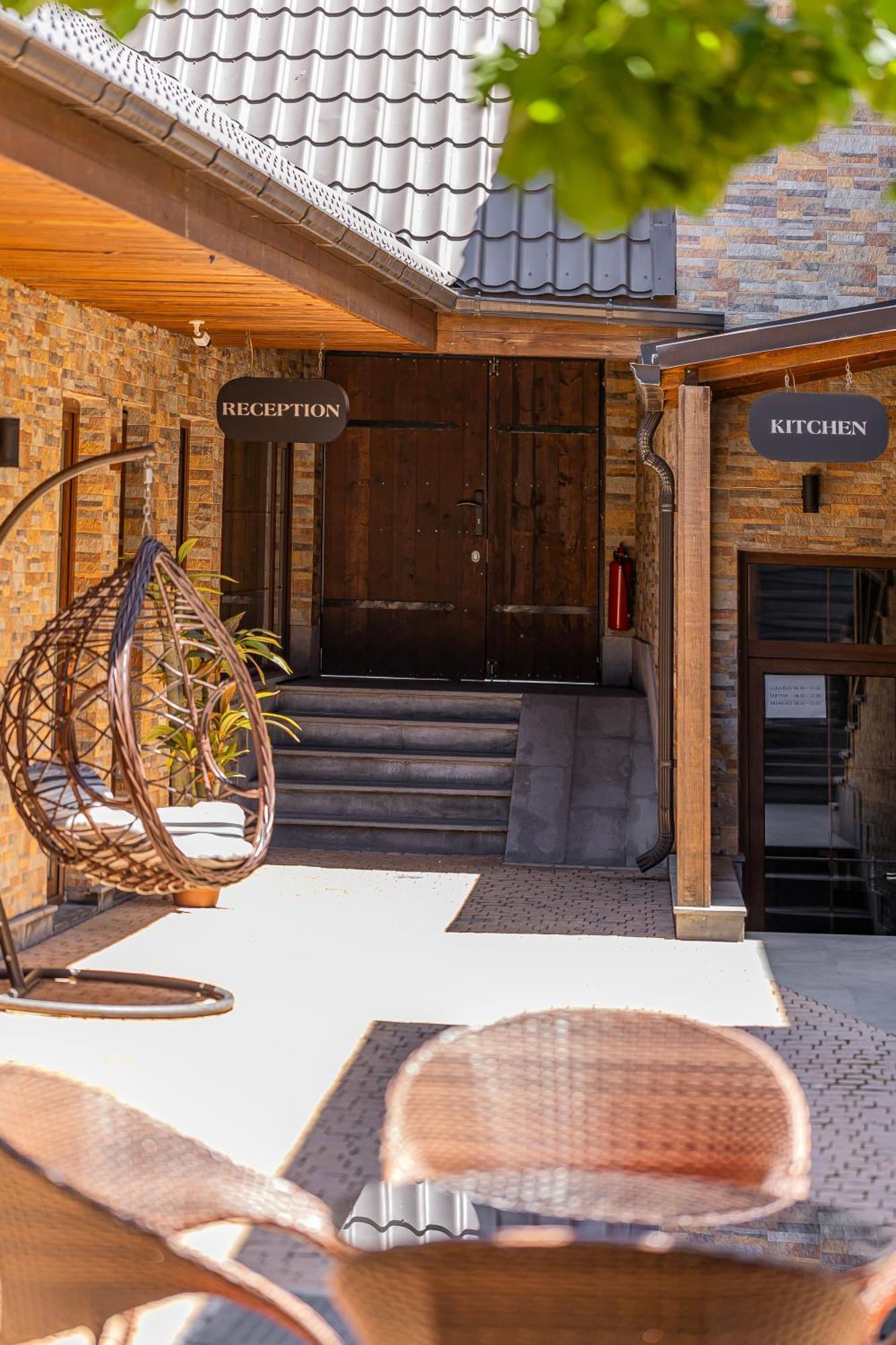 Boutique Living Hotel Jereván Kültér fotó