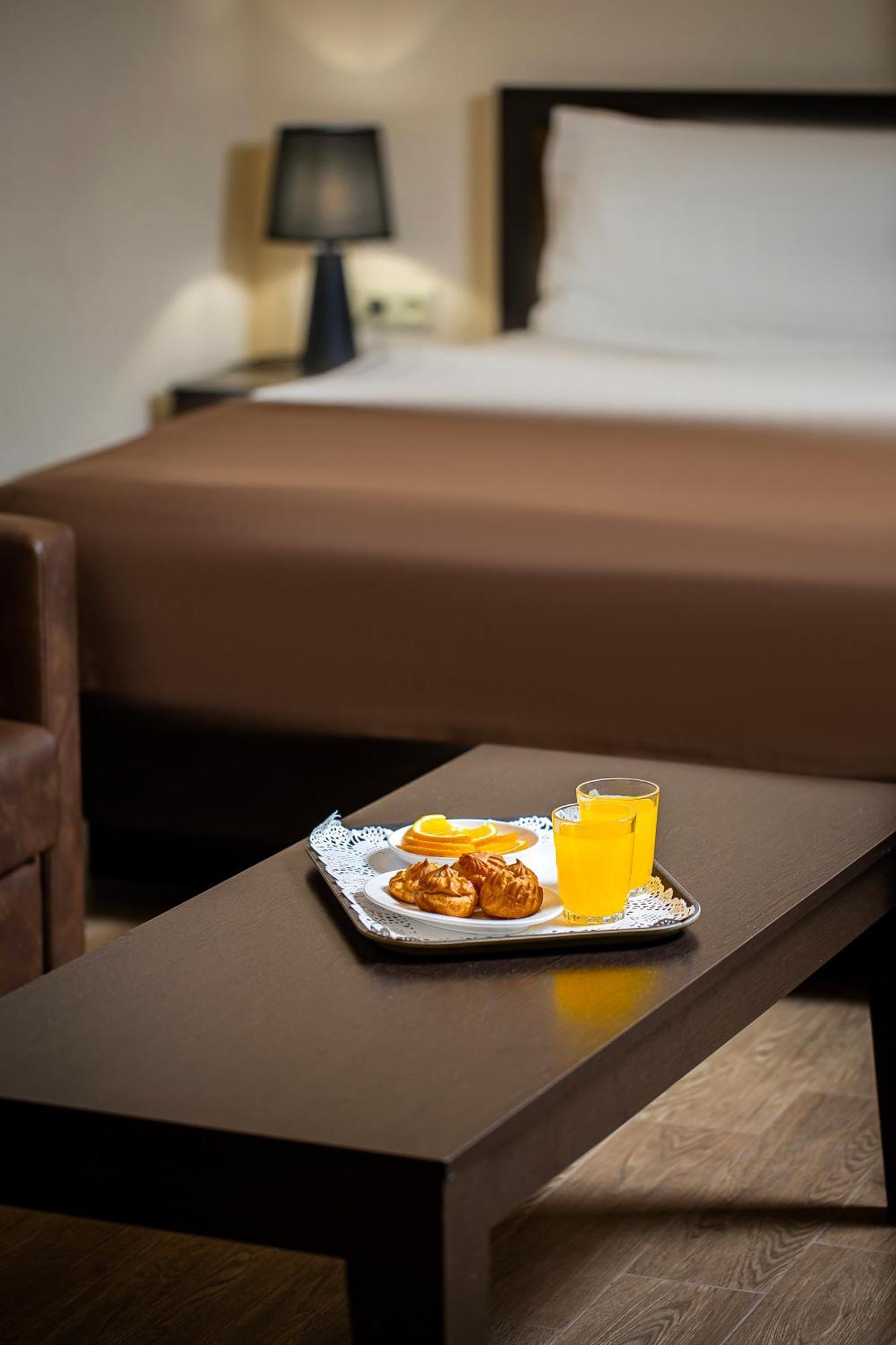 Boutique Living Hotel Jereván Kültér fotó