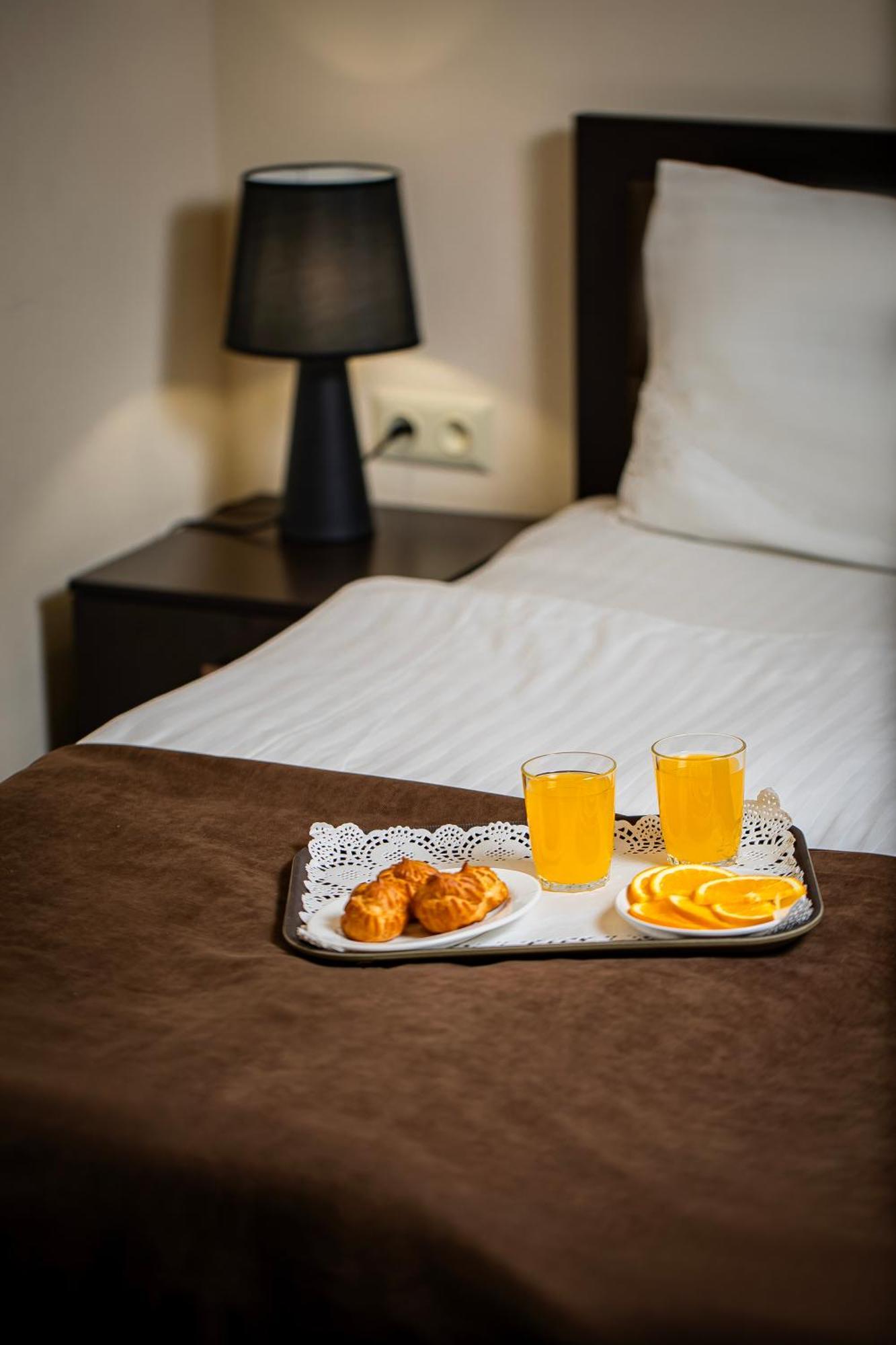 Boutique Living Hotel Jereván Kültér fotó