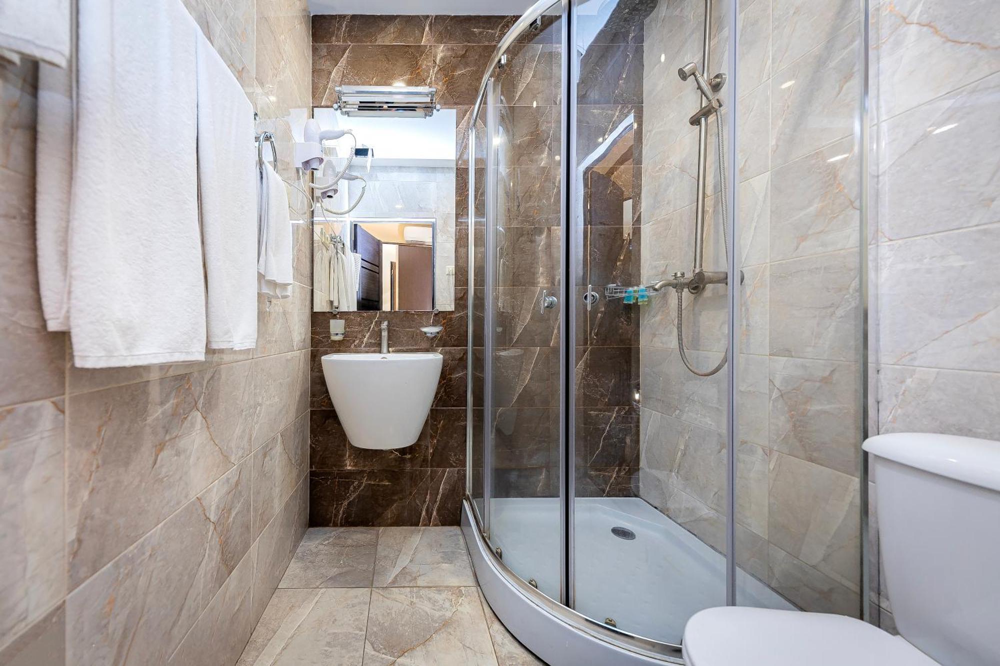 Boutique Living Hotel Jereván Kültér fotó