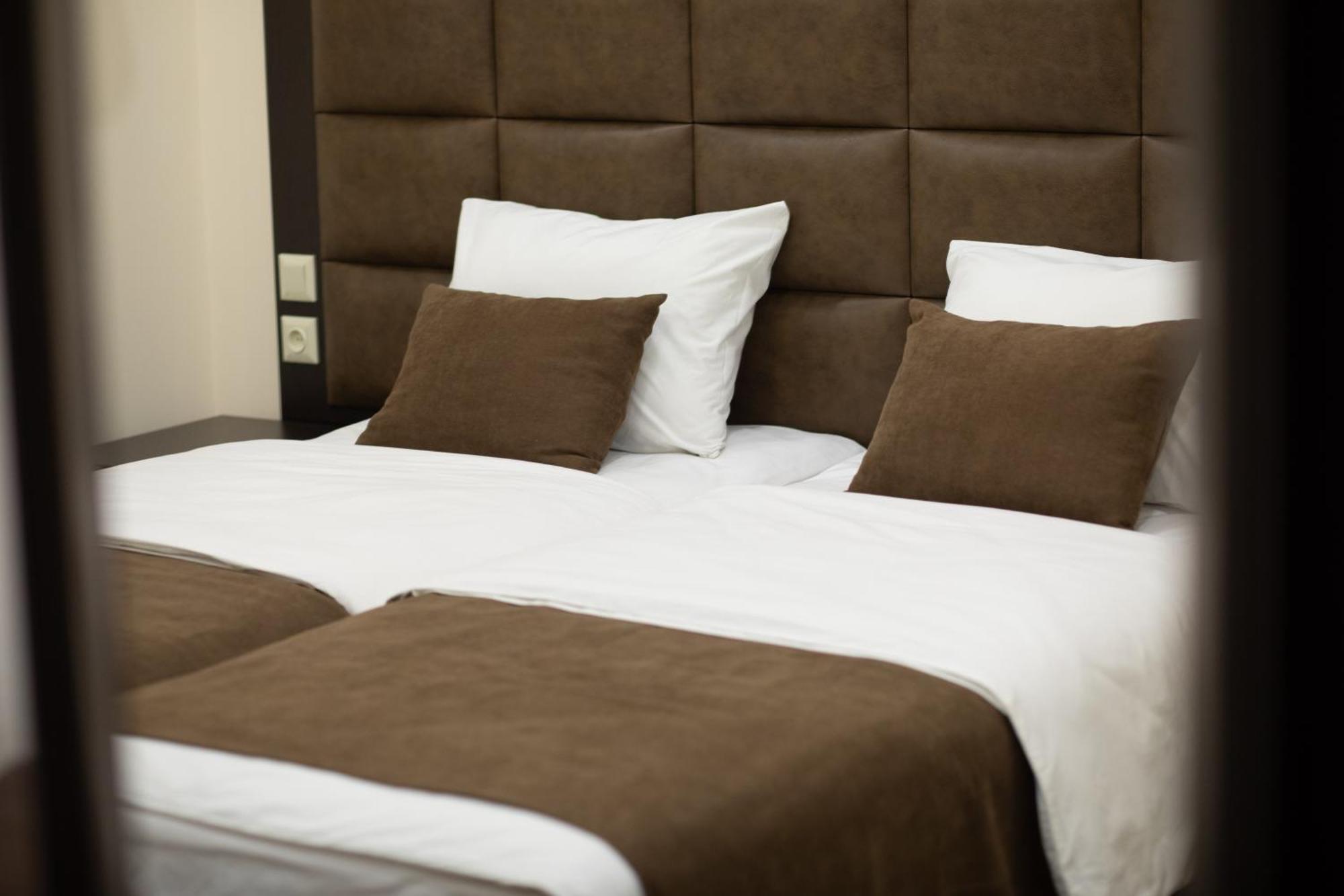 Boutique Living Hotel Jereván Kültér fotó
