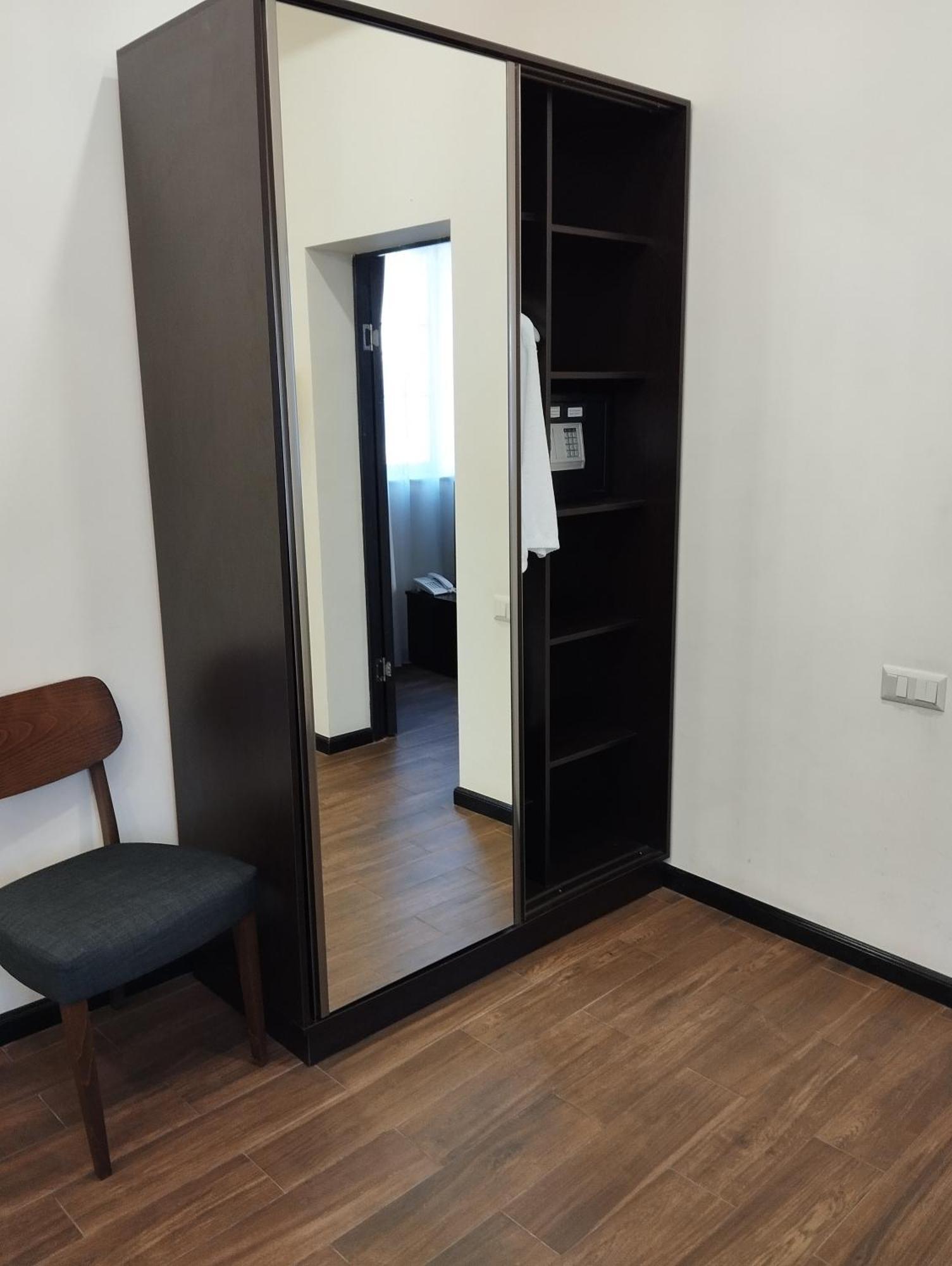 Boutique Living Hotel Jereván Kültér fotó