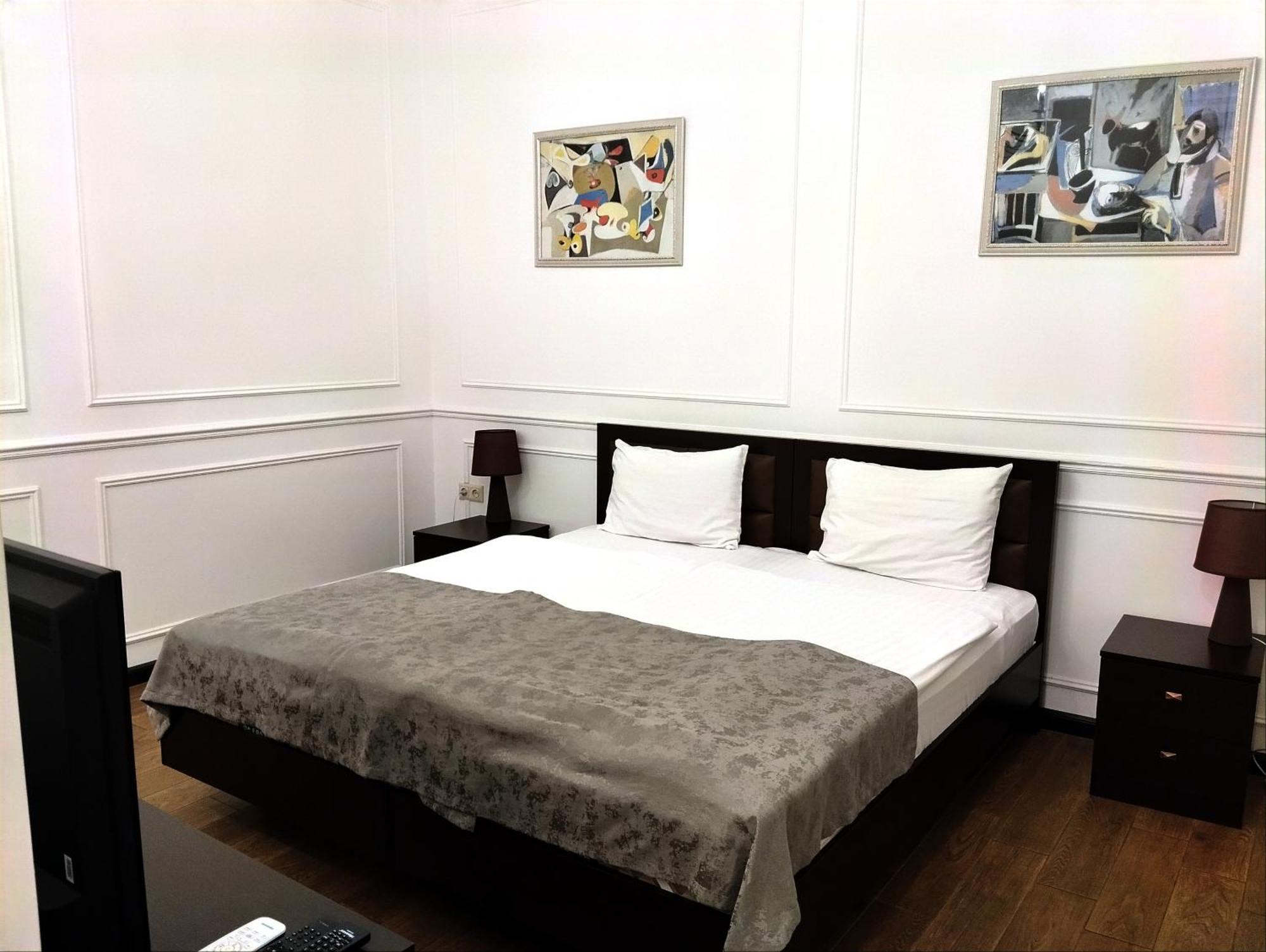 Boutique Living Hotel Jereván Kültér fotó