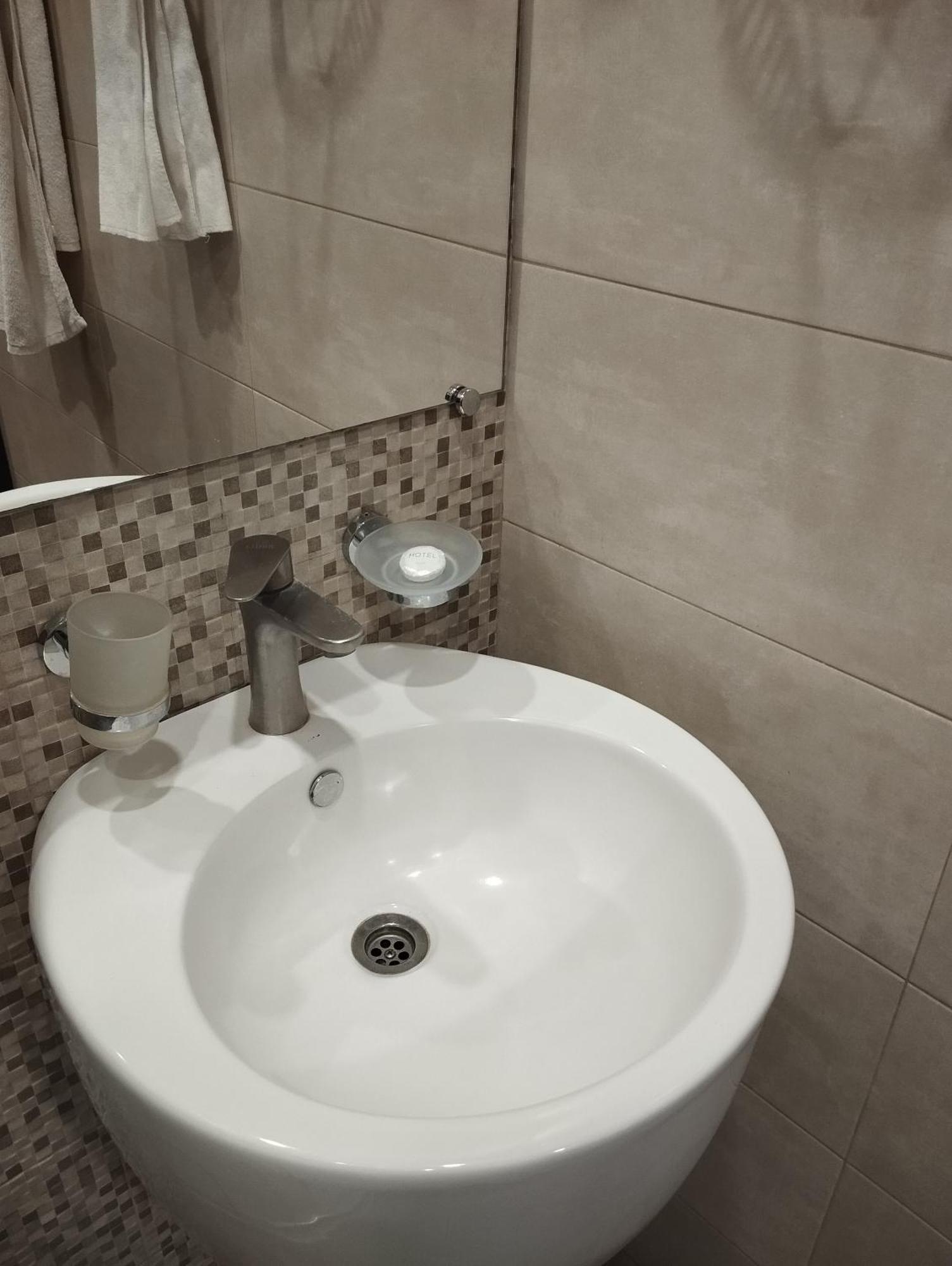 Boutique Living Hotel Jereván Kültér fotó
